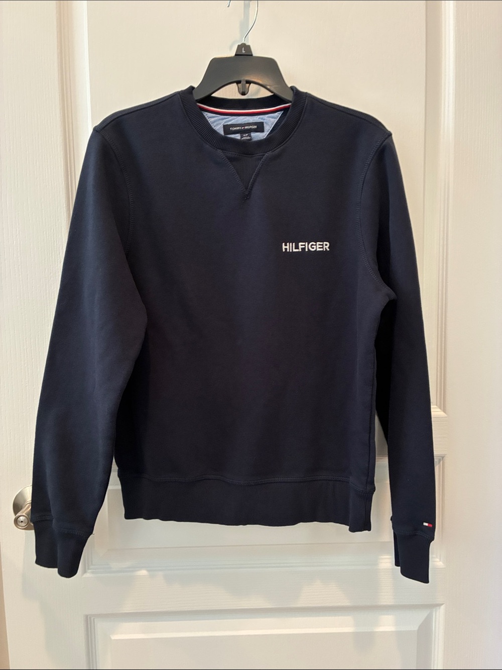 Tommy Hilfiger Navy Crewneck Sweatshirt with Embroidered Chest Logo